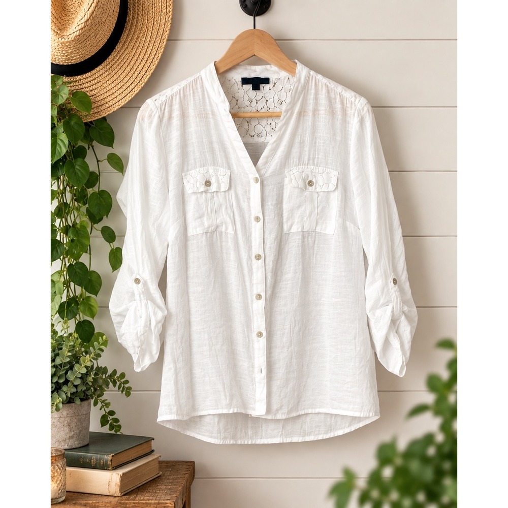 Notations White Lace Back Button-Up Blouse | Size S | Cottagecore Beachy Coastal